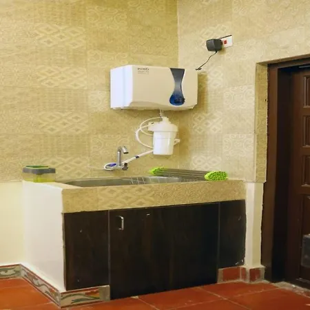 Heritage Home With 3 Bed/3 Bath With Kitchen In A Residential Neighborhood. Madurai Exterior photo