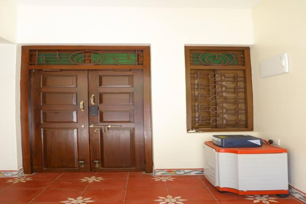 Heritage With 3 Bed/3 Bath With Kitchen In A Residential Neighborhood. Madurai