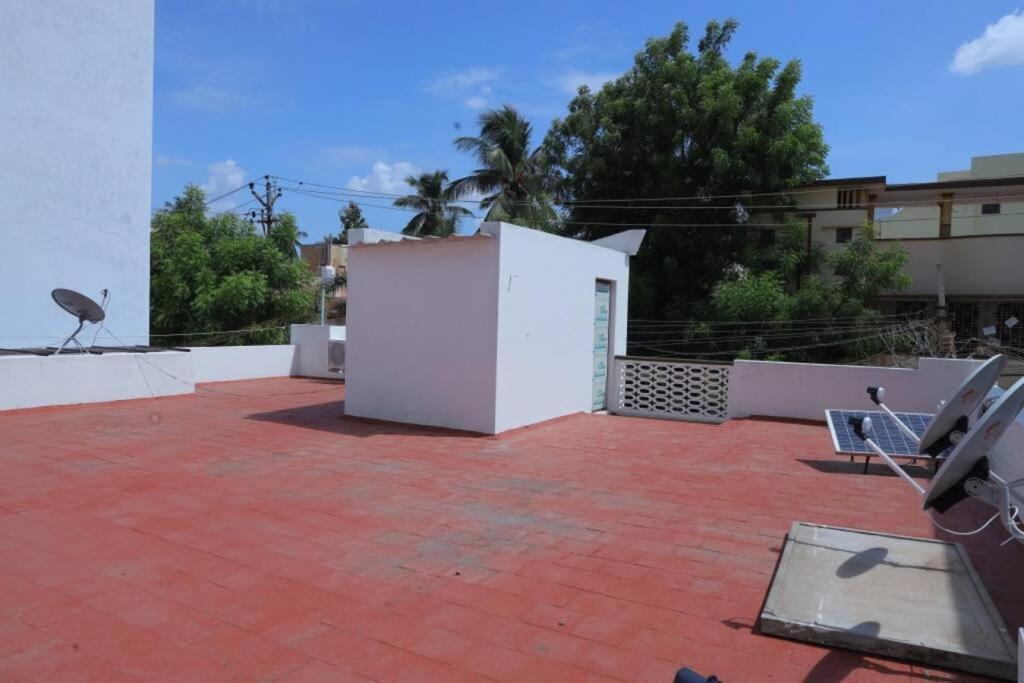 Heritage With 3 Bed/3 Bath With Kitchen In A Residential Neighborhood. Holiday home *