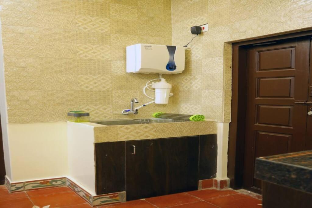 Heritage With 3 Bed/3 Bath With Kitchen In A Residential Neighborhood. Madurai
